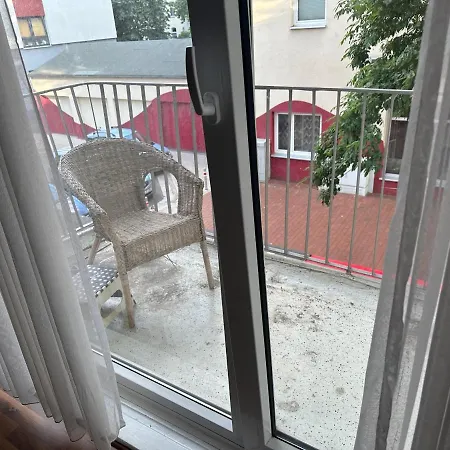 4 Monteuren , Appartement
